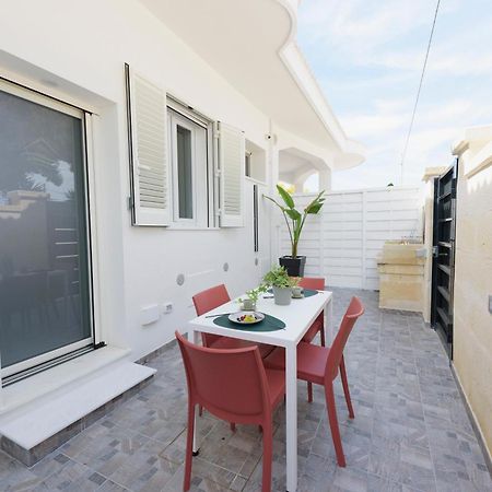 Salentin Home - Sunrelax San Pietro in Bevagna Buitenkant foto